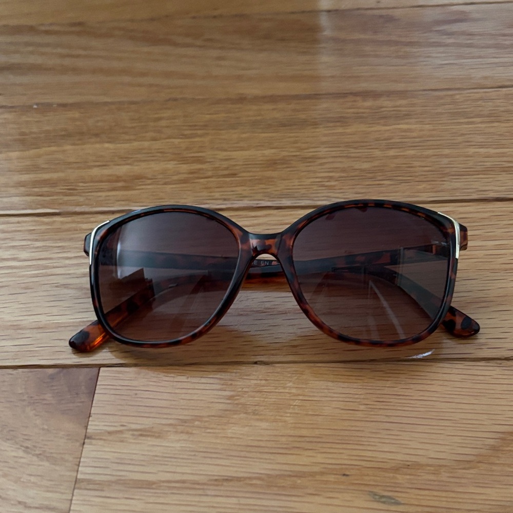 Tortoise Shell Sunglasses
